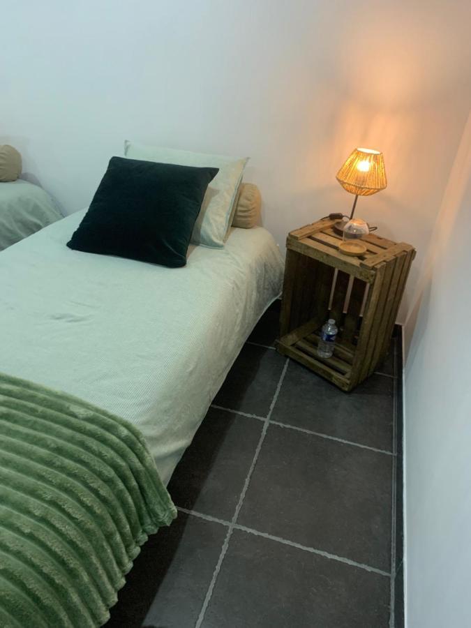 Aux Fines Bulles Gite Et Chambres D Hotes Neuve-Maison Экстерьер фото