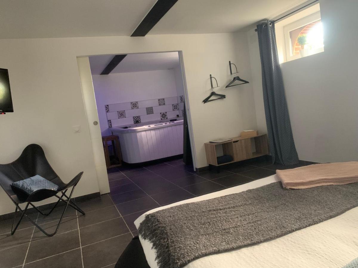 Aux Fines Bulles Gite Et Chambres D Hotes Neuve-Maison Экстерьер фото